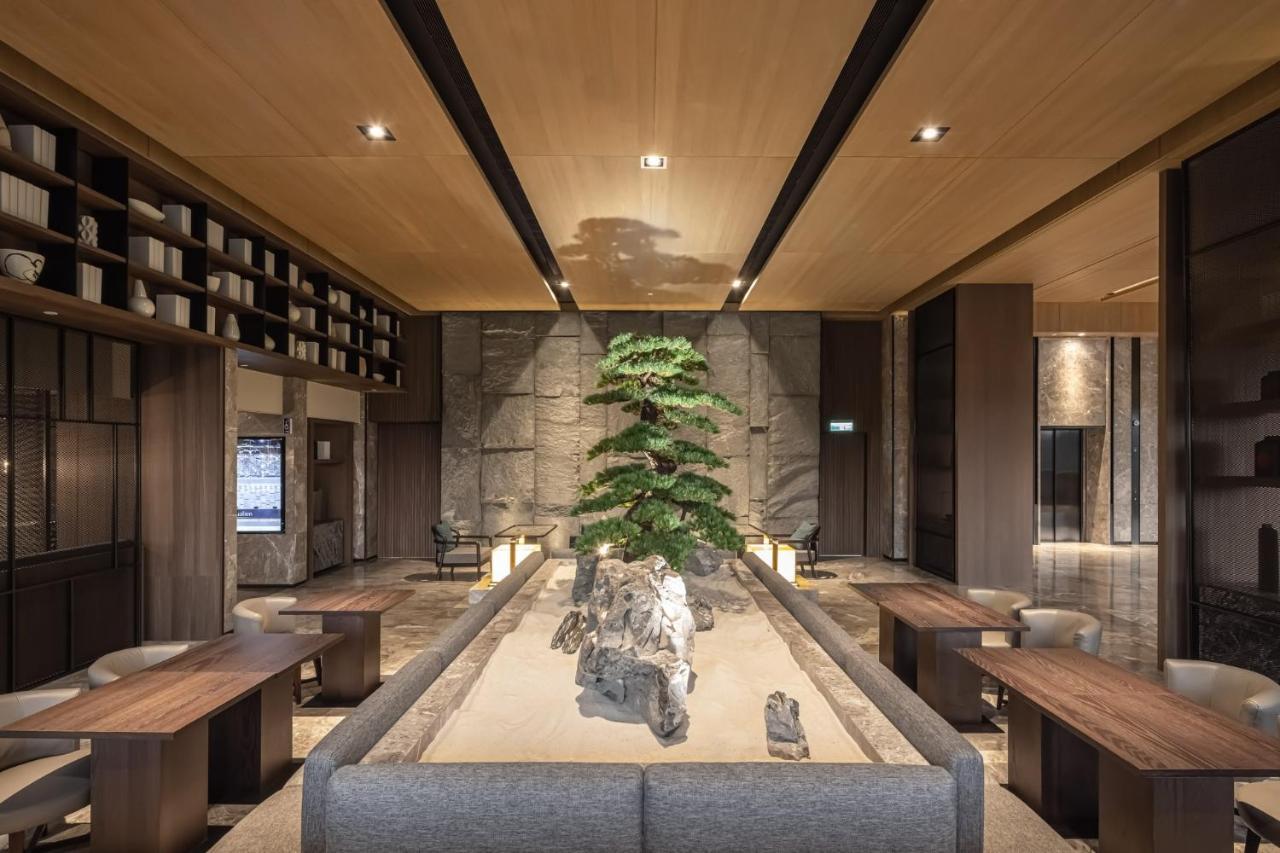Lakeshore Hotel Hualien Taroko Shunan Экстерьер фото The lobby of the hotel