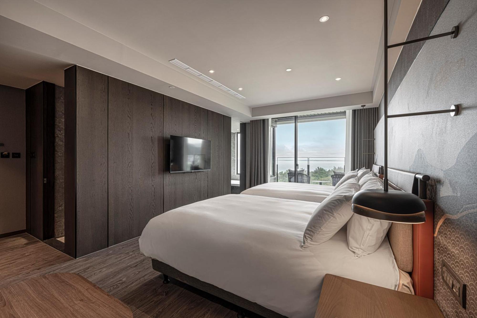 Lakeshore Hotel Hualien Taroko Shunan Номер фото Deluxe Room